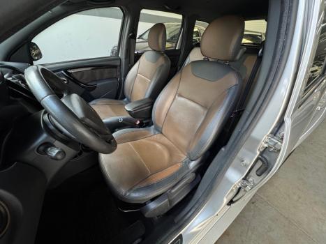 RENAULT Duster 2.0 16V 4P FLEX DYNAMIQUE AUTOMTICO, Foto 8