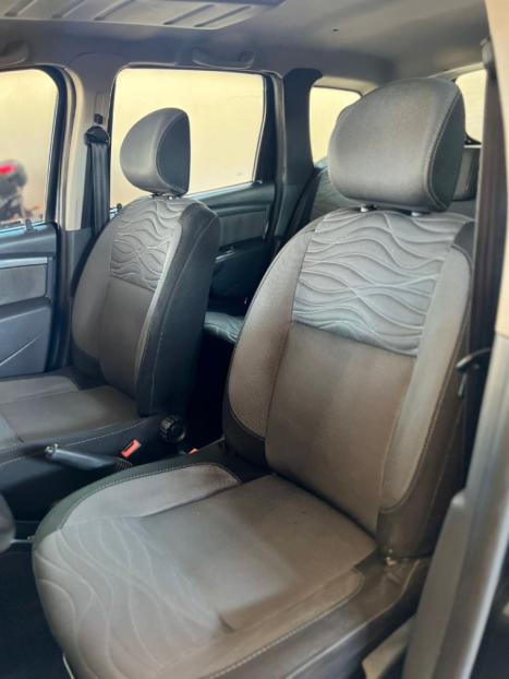 RENAULT Duster 2.0 16V 4P FLEX DYNAMIQUE 4X4, Foto 7