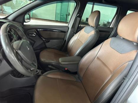 RENAULT Duster 2.0 16V 4P FLEX DYNAMIQUE AUTOMTICO, Foto 6