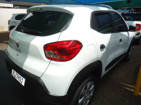 RENAULT Kwid 1.0 12V 4P SCE FLEX ZEN, Foto 6