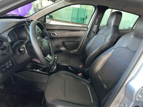 RENAULT Kwid 1.0 12V 4P SCE FLEX INTENSE, Foto 5
