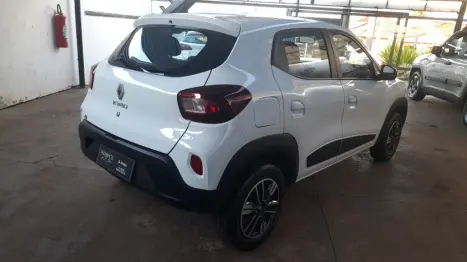 RENAULT Kwid 1.0 12V 4P SCE FLEX INTENSE, Foto 2