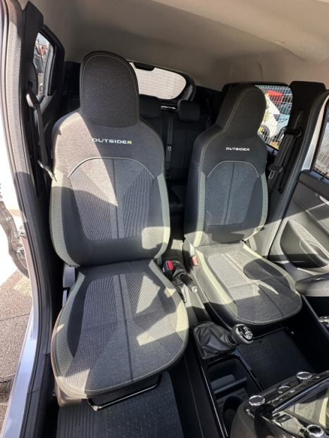 RENAULT Kwid 1.0 12V 4P SCE FLEX OUTSIDER, Foto 16