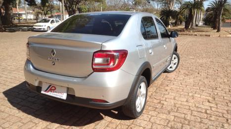 RENAULT Logan 1.6 16V 4P FLEX SCE ZEN X-TRONIC AUTOMTICO CVT, Foto 4