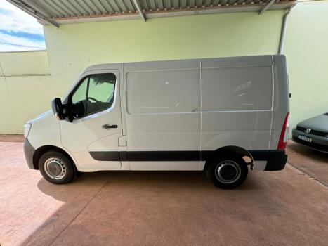 RENAULT Master 2.3 16V 3P DCI DIESEL FURGO L1H1, Foto 3