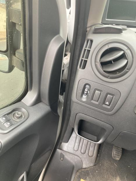 RENAULT Master 2.5 16V 3P DCI DIESEL FURGO L3H2, Foto 4