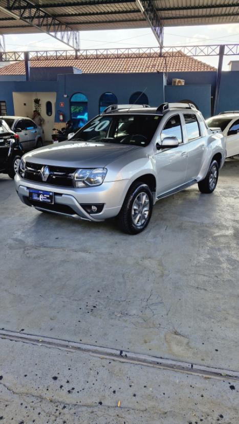 RENAULT Oroch 1.6 16V 4P FLEX SCE EXPRESSION, Foto 4