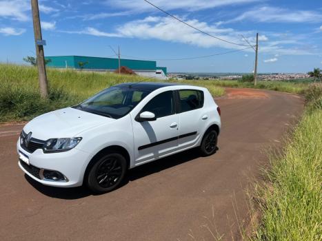 RENAULT Sandero 1.0 16V 4P FLEX EXPRESSION, Foto 4