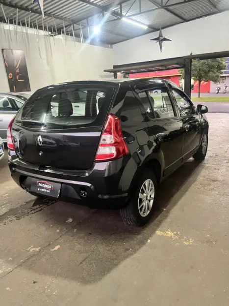 RENAULT Sandero 1.0 16V 4P FLEX EXPRESSION, Foto 5