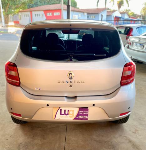 RENAULT Sandero 1.0 16V 4P FLEX EXPRESSION, Foto 3