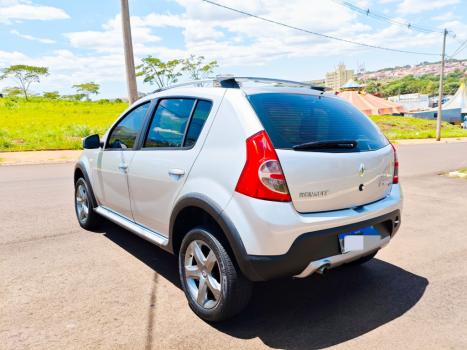 RENAULT Sandero 1.6 16V 4P FLEX STEPWAY, Foto 5