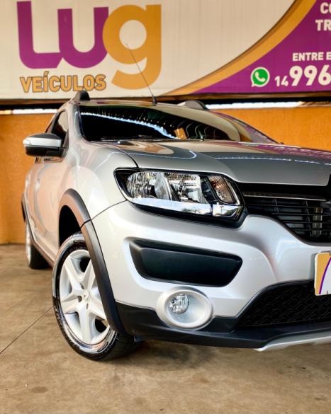 RENAULT Sandero 1.6 16V 4P FLEX STEPWAY AUTOMTICO, Foto 2