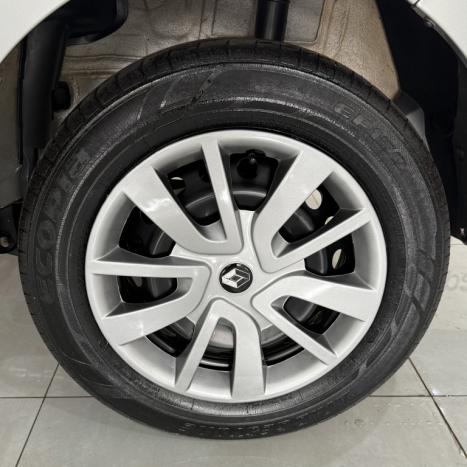 RENAULT Sandero 1.6 16V 4P FLEX SCE EXPRESSION, Foto 10