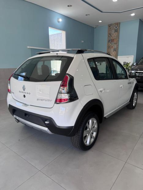 RENAULT Sandero 1.6 16V 4P FLEX STEPWAY, Foto 6