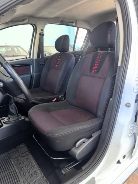 RENAULT Sandero 1.6 16V 4P FLEX STEPWAY, Foto 10