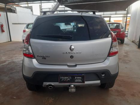 RENAULT Stepway 1.6 16V 4P FLEX INTENSE X-TONIC AUTOMTICO CVT, Foto 6