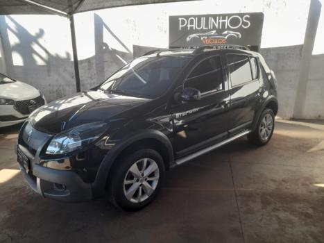 RENAULT Stepway 1.6 16V 4P FLEX INTENSE X-TONIC AUTOMTICO CVT, Foto 4