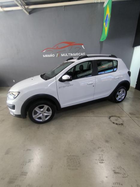 RENAULT Stepway 1.6 16V 4P FLEX ICONIC X-TONIC AUTOMTICO CVT, Foto 9