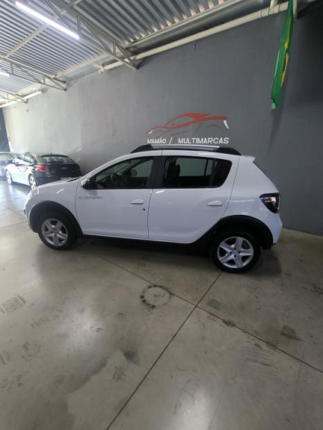 RENAULT Stepway 1.6 16V 4P FLEX ICONIC X-TONIC AUTOMTICO CVT, Foto 10