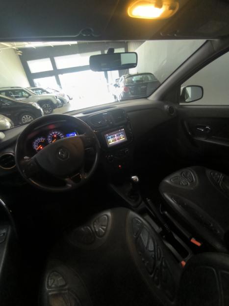 RENAULT Stepway 1.6 16V 4P FLEX ICONIC X-TONIC AUTOMTICO CVT, Foto 14