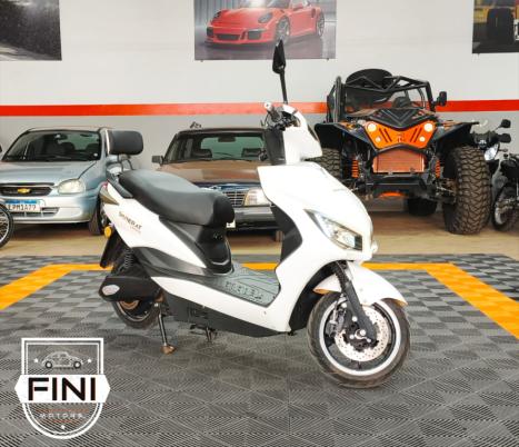 SHINERAY SE1 2000W, Foto 1