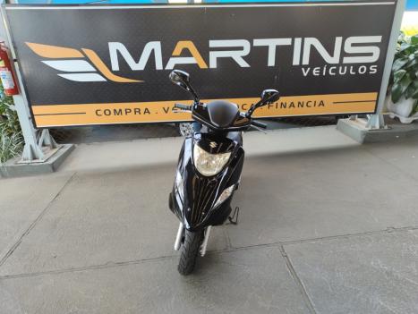 SUZUKI Burgman 125 , Foto 3