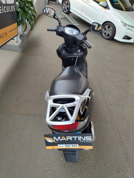 SUZUKI Burgman 125 , Foto 6