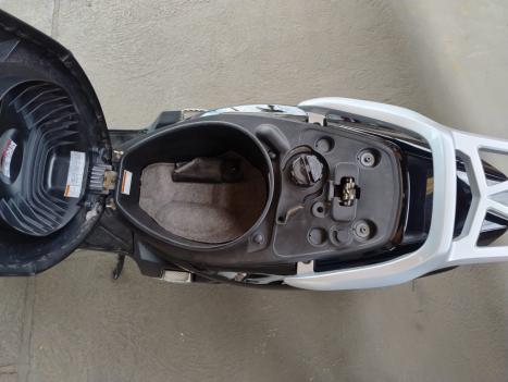 SUZUKI Burgman 125 , Foto 8