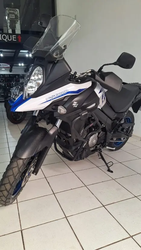 SUZUKI DL 650 V-Strom XT, Foto 11