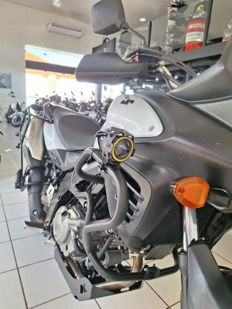 SUZUKI DL 650 V-Strom ABS, Foto 9