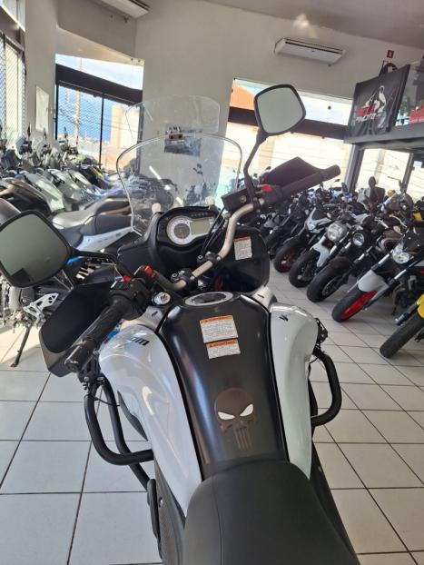 SUZUKI DL 650 V-Strom ABS, Foto 19