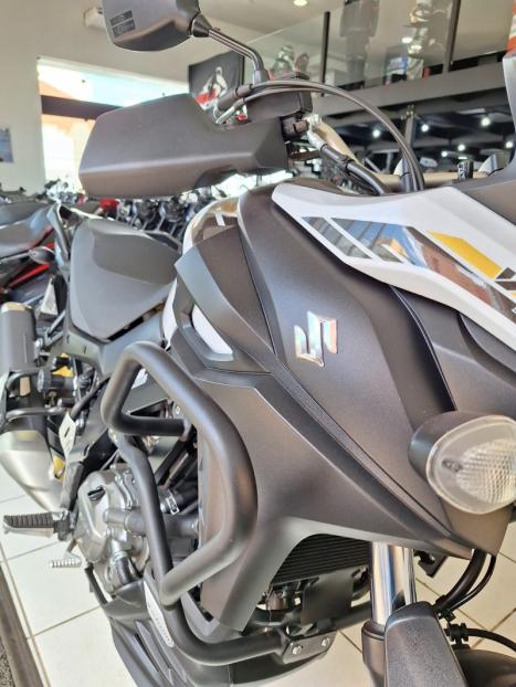 SUZUKI DL 650 V-Strom XT, Foto 9