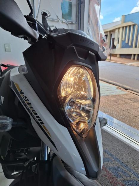 SUZUKI DL 650 V-Strom XT, Foto 18