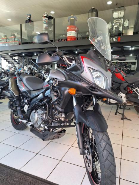 SUZUKI DL 650 V-Strom XT, Foto 4