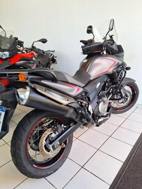 SUZUKI DL 650 V-Strom XT, Foto 13