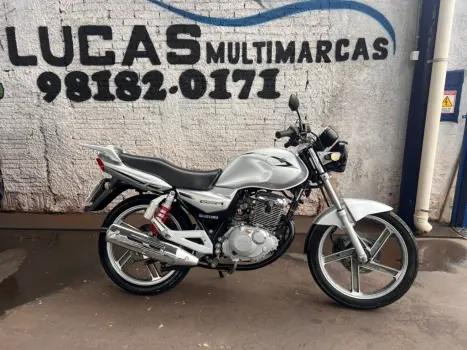 SUZUKI GSR 150 I, Foto 1