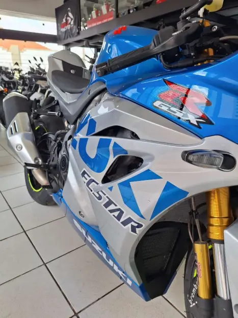 SUZUKI GSX-R 1000 RA, Foto 16