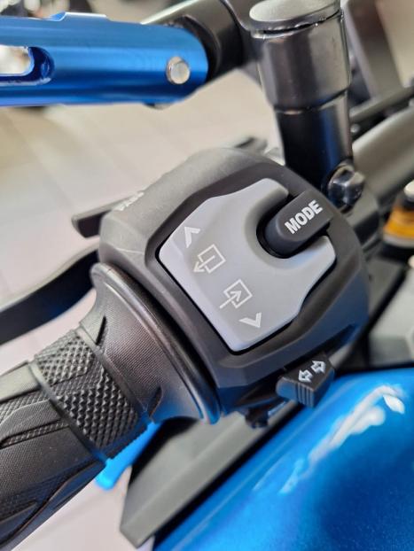 SUZUKI GSX-S 1000 A, Foto 8