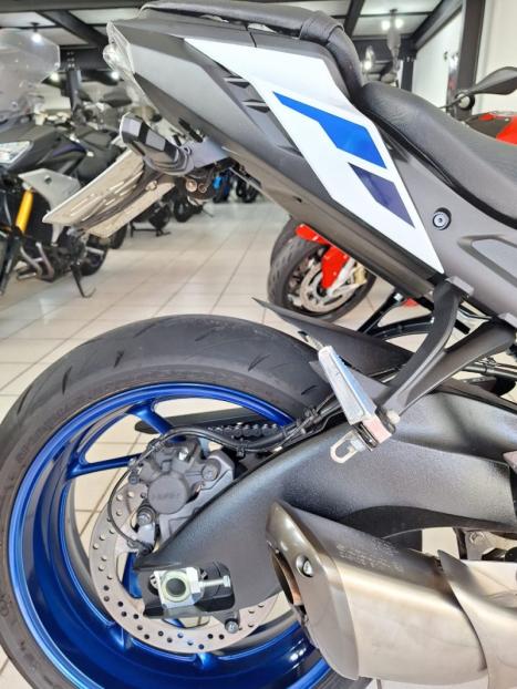 SUZUKI GSX-S 1000 A, Foto 21