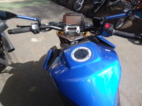SUZUKI GSX-S 1000 A, Foto 3