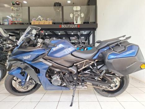 SUZUKI GSX-S 1000 GT, Foto 2