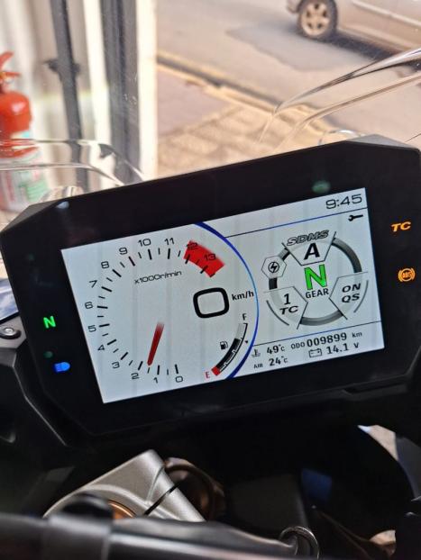SUZUKI GSX-S 1000 GT, Foto 3