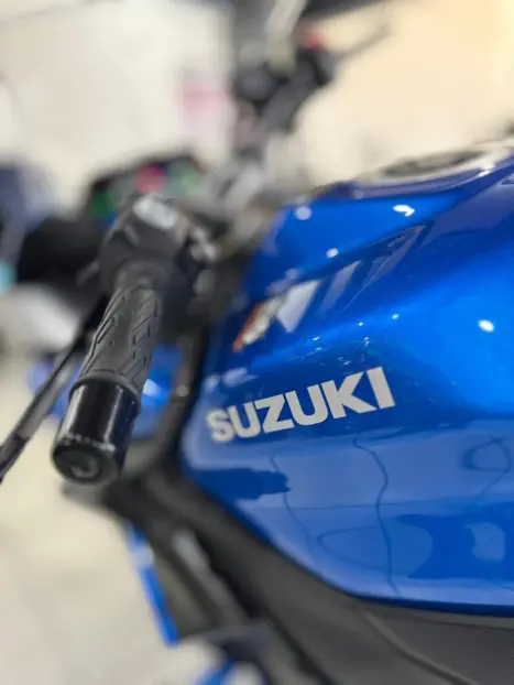 SUZUKI GSX-S 1000 GT, Foto 8