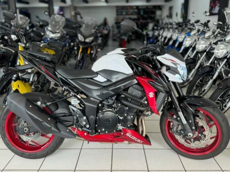 SUZUKI GSX-S 750 ABS, Foto 1