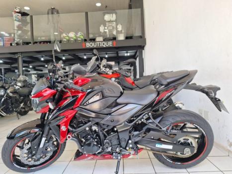 SUZUKI GSX-S 750 ABS, Foto 2