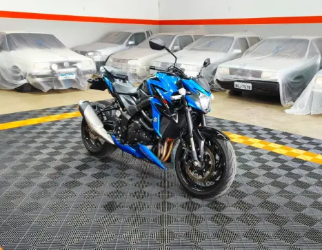 SUZUKI GSX-S 750 ABS, Foto 4