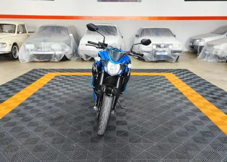 SUZUKI GSX-S 750 ABS, Foto 6
