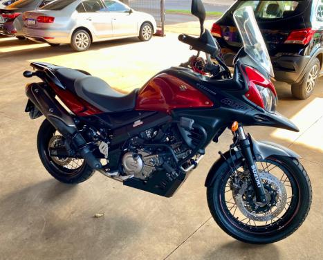 SUZUKI V-Strom DL 1000 XT , Foto 4
