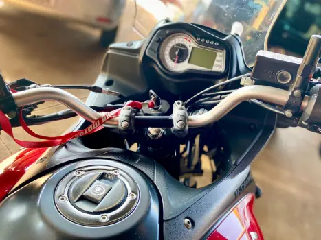 SUZUKI V-Strom DL 1000 XT , Foto 5