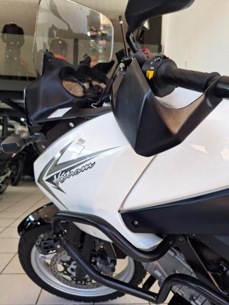 SUZUKI V-Strom DL 650 , Foto 13